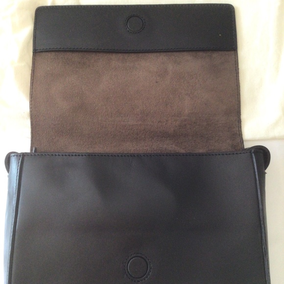 Nisolo Clara Crossbody Bag Black Leather Minimalist Purse Women's, New - Picture 4 of 11